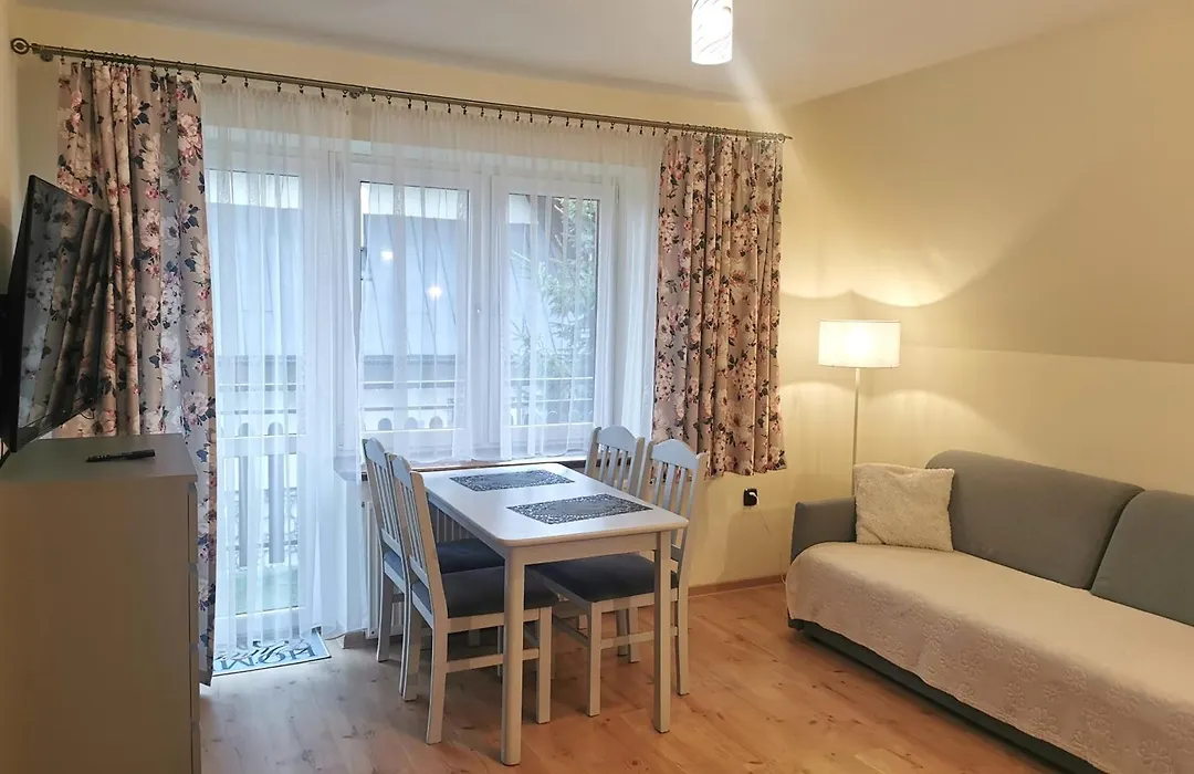 Pokoje I Apartament U Ireny-1